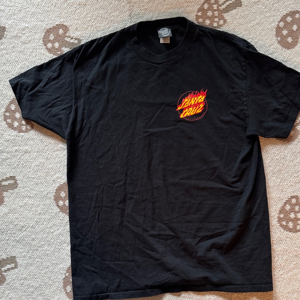 Mens Santa Cruz black t shirt graphic size large